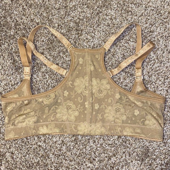 Chic Shaper size L NWOT. - Picture 1 of 2
